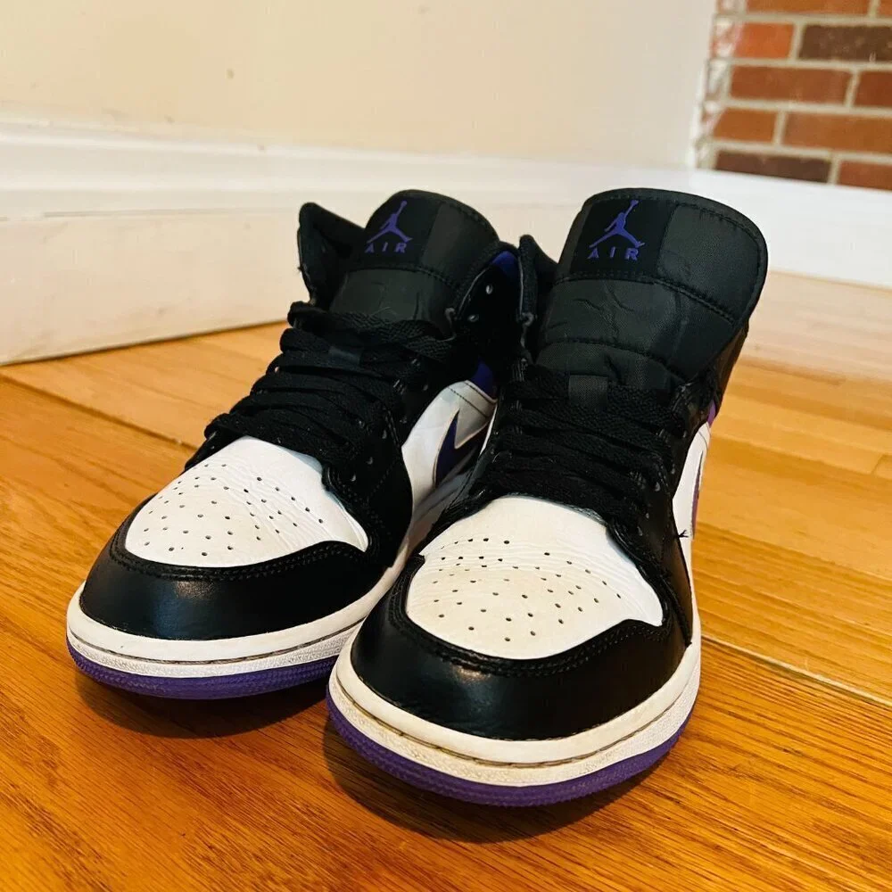 Air Jordan 1 Mid Purple Iris VNDS Sz 8.5 554724-095